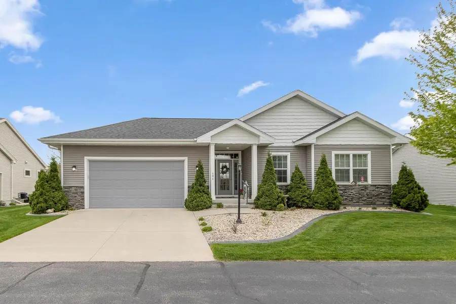 404 Bella Way, Sun Prairie, WI 53590 - #2
