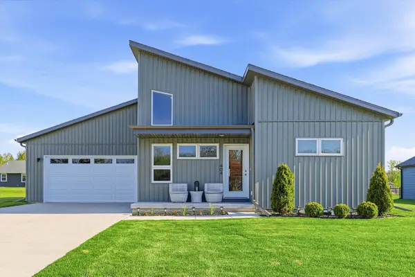404 Sandmar Drive, Ripon, WI 54971