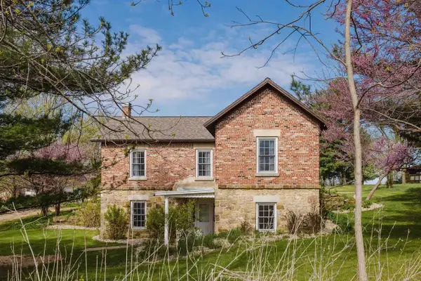 149 & 151 Merry Christmas Lane, Mineral Point, WI 53565