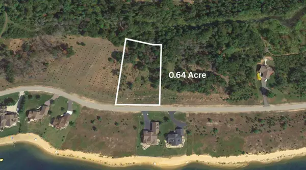N8042 North Shore Drive, New Lisbon, WI 53950
