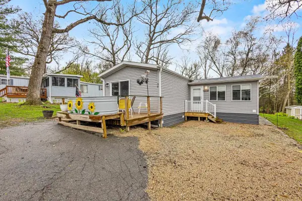 W1325 Spring Grove Road, Ripon, WI 54971