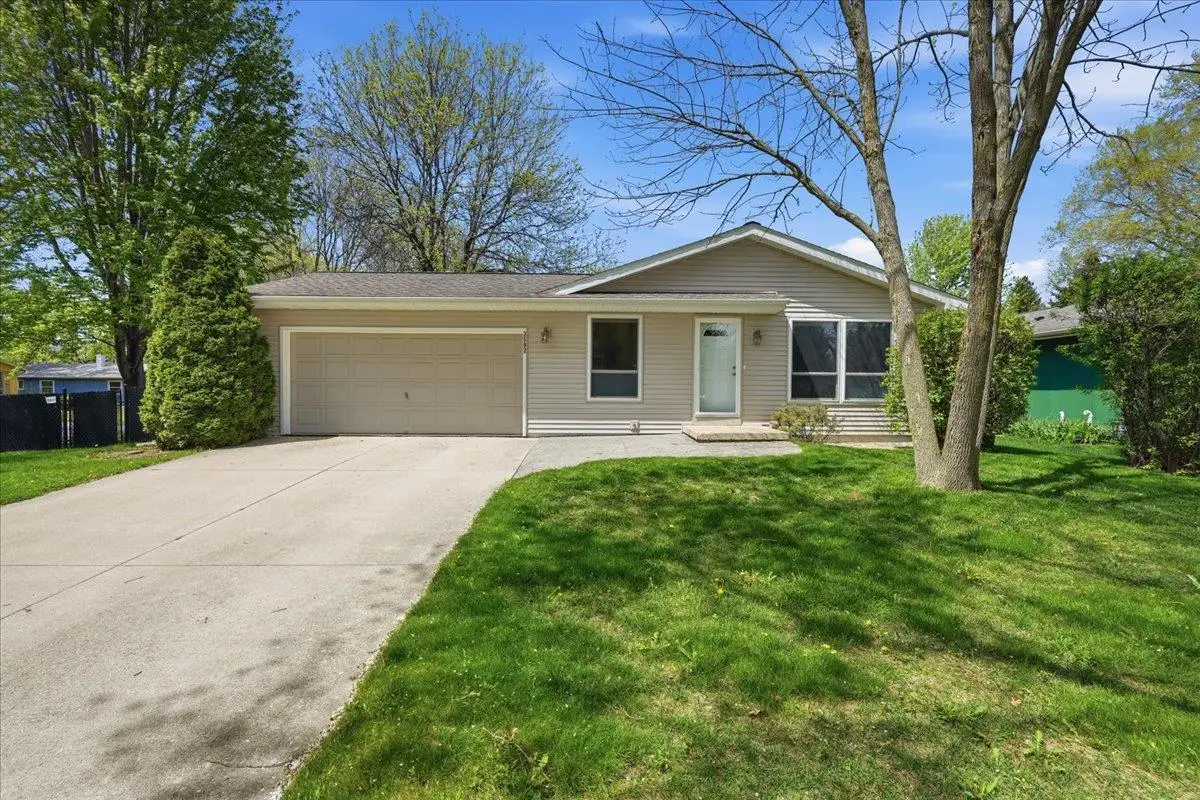3502 Old Gate Road, Madison, WI 53704 - #1