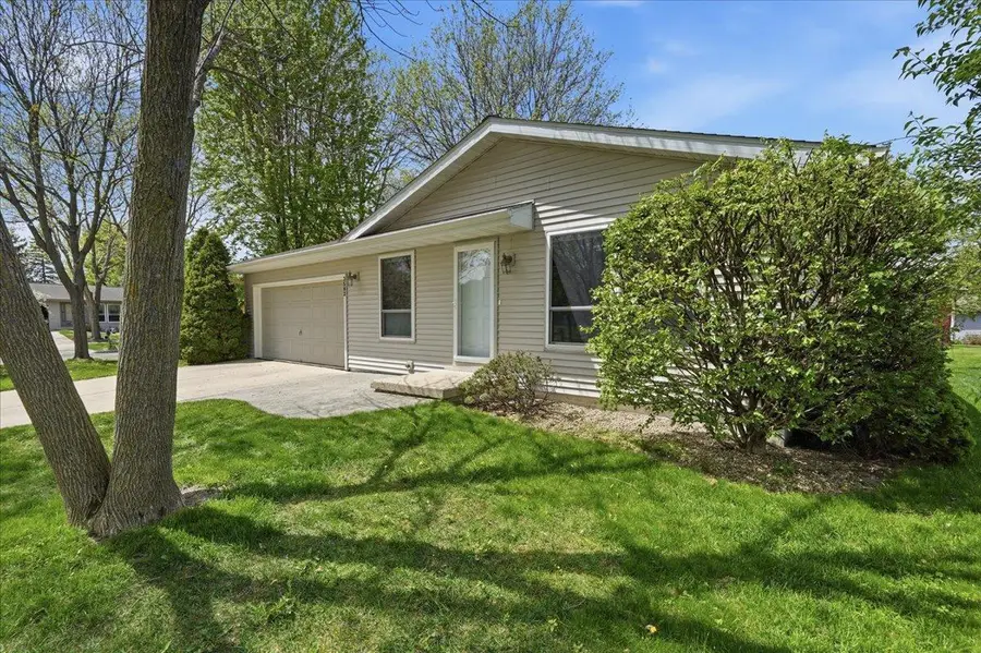3502 Old Gate Road, Madison, WI 53704 - #3