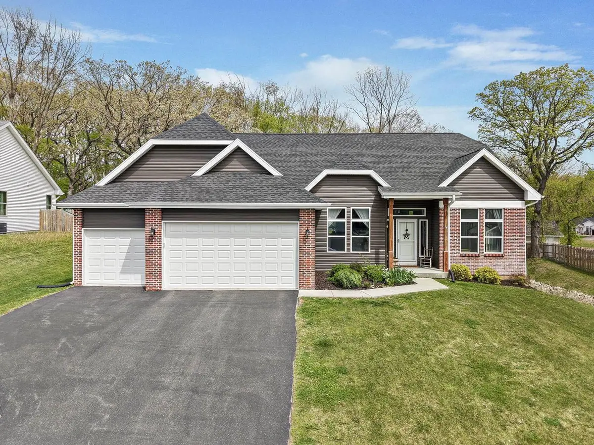 11134 Lake Woods Drive, Edgerton, WI 53534 - #1