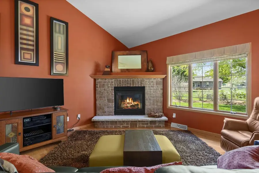 405 Lindsay Way, Cottage Grove, WI 53527 - #3