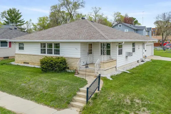 1001 Dewitt Street, Portage, WI 53901