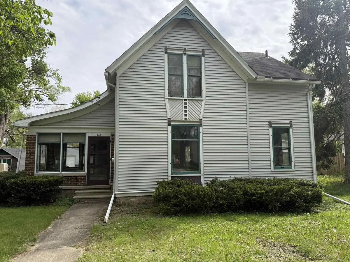 924 Euclid Avenue, Beloit, WI 53511 - #1