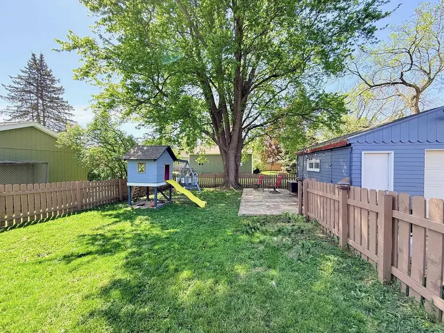 893 Prairie Street, Prairie Du Sac, WI 53578 - #3