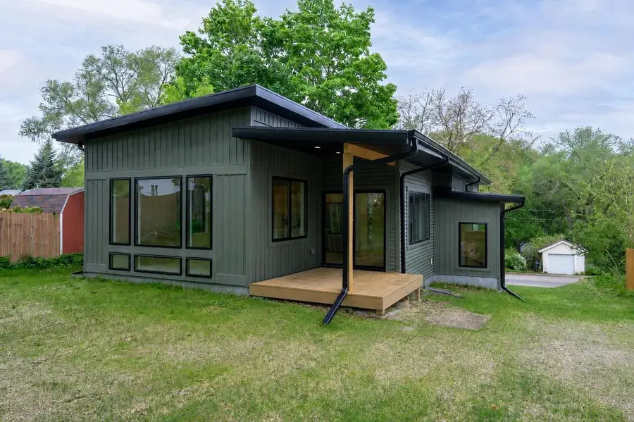 105 E Lakeview Avenue, Madison, WI 53716 - #3