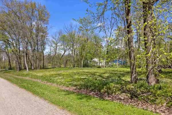 N3632 Riverside Lane, Jefferson, WI 53549