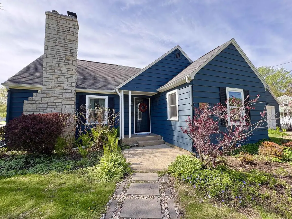 7203 Franklin Avenue, Middleton, WI 53562 - #1