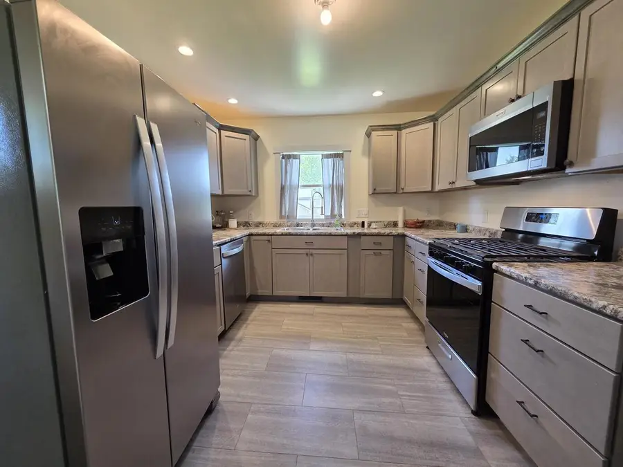 312 Florence Street, Cambria, WI 53923 - #2