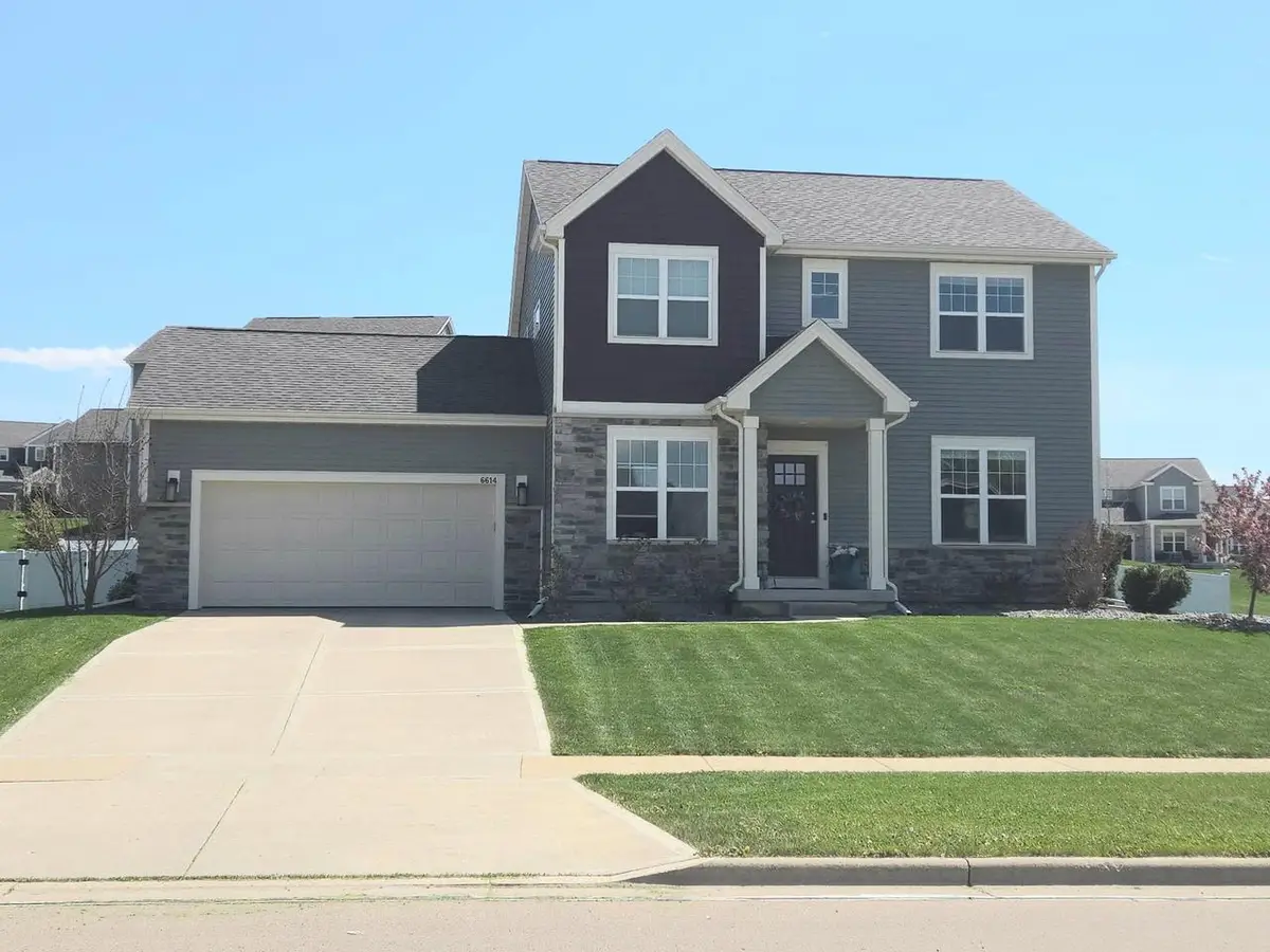 6614 Wolf Hollow Road, Windsor, WI 53598 - #1