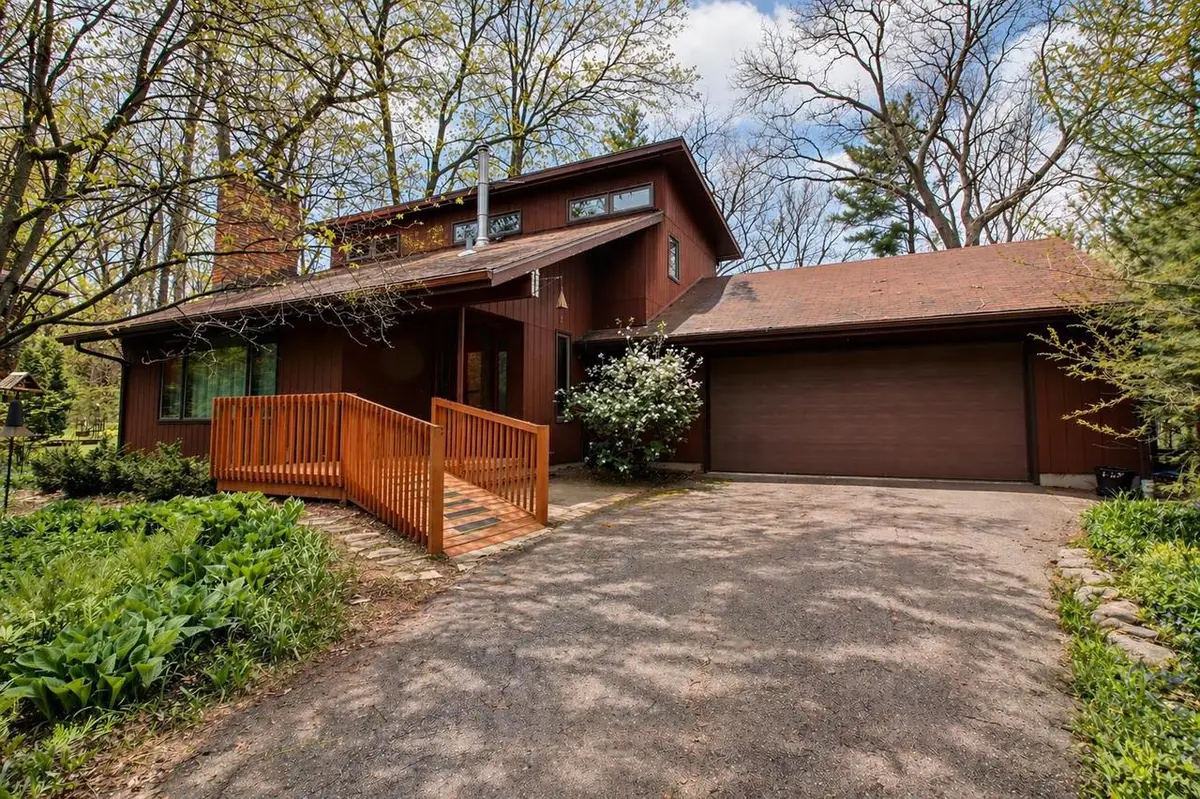 1110 Woodland Way, Madison, WI 53711 - #1