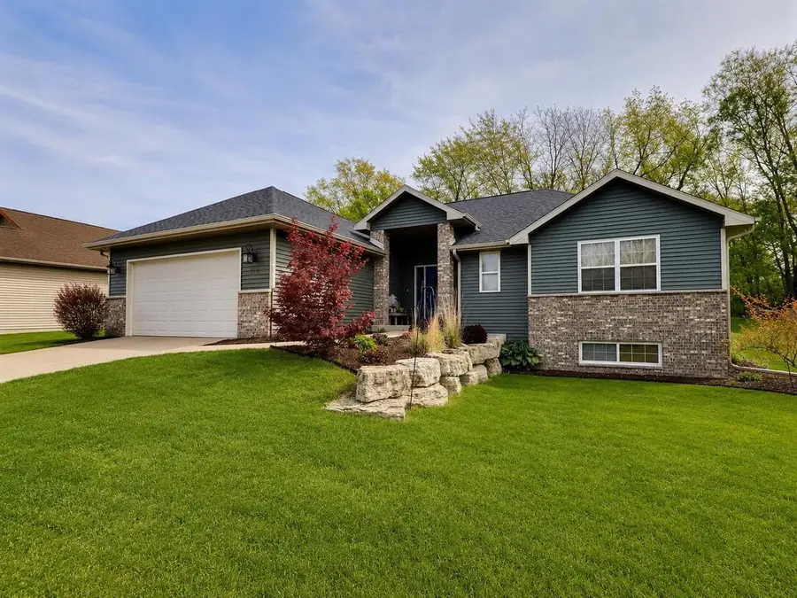 218 Noahs Arc Court, Evansville, WI 53536 - #2