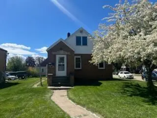 425 Grandview Avenue, Waupun, WI 53963 - #1