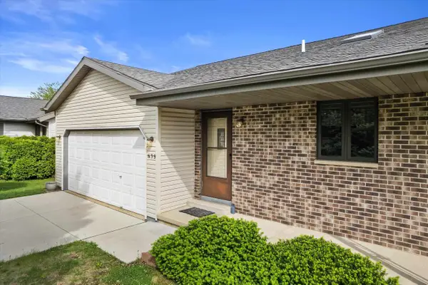 639 Wood Violet Lane, Sun Prairie, WI 53590