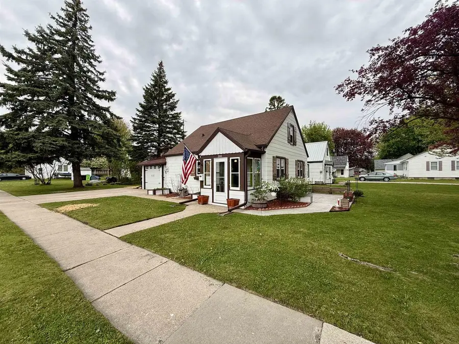 200 Grandview Avenue, Waupun, WI 53963 - #3