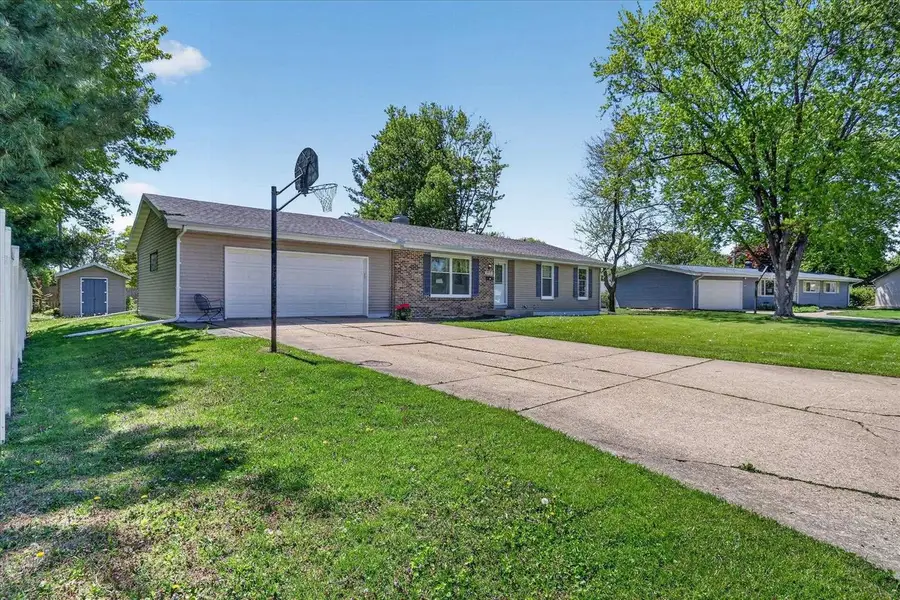 638 Chartier Street, Janesville, WI 53546 - #2