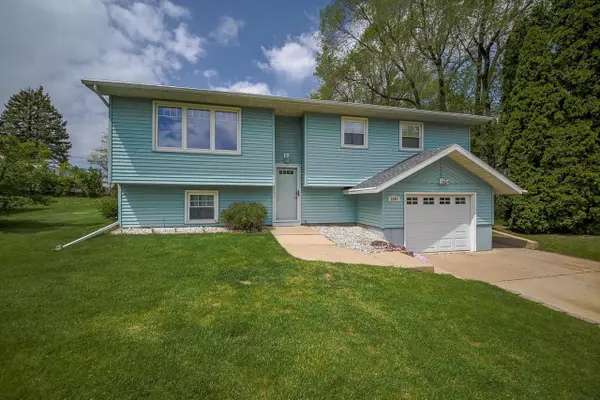 2107 4th Avenue, Monroe, WI 53566