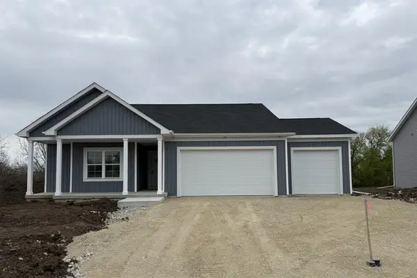 405 Ridge Court, Orfordville, WI 53576