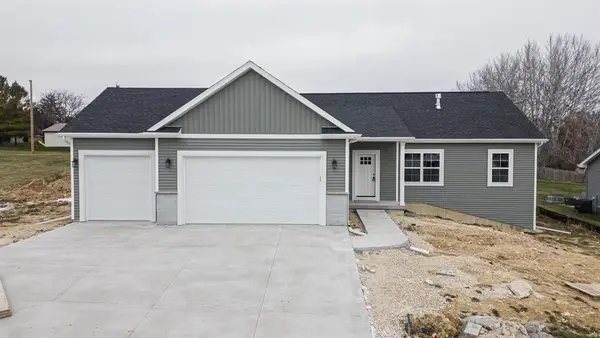 409 Ridge Court, Orfordville, WI 53576