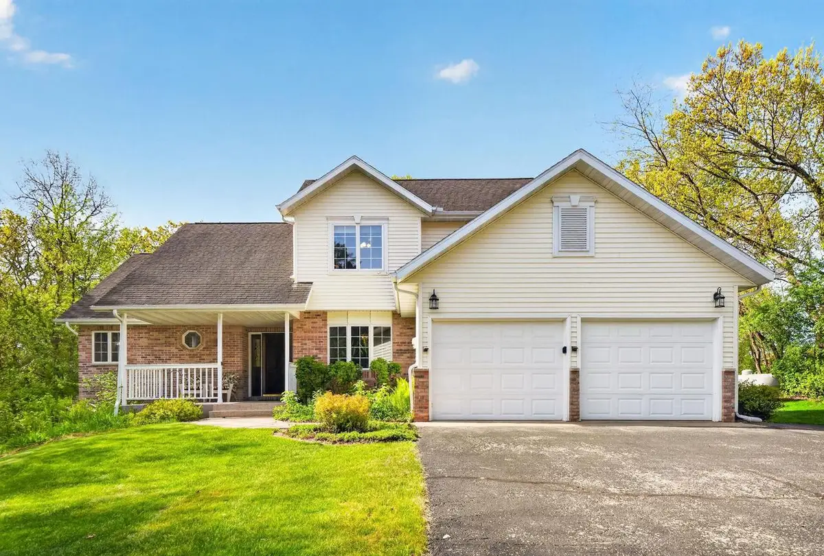 W7183 Breneman Road, Pardeeville, WI 53954 - #1