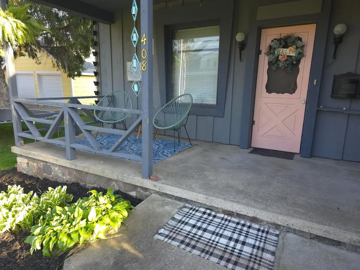 408 8th Street, Baraboo, WI 53913 - #1