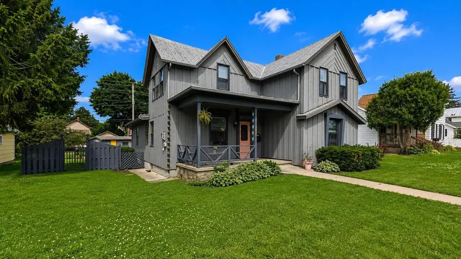 408 8th Street, Baraboo, WI 53913 - #2