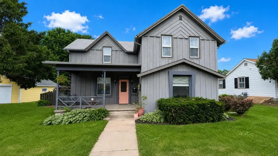 408 8th Street, Baraboo, WI 53913 - #3