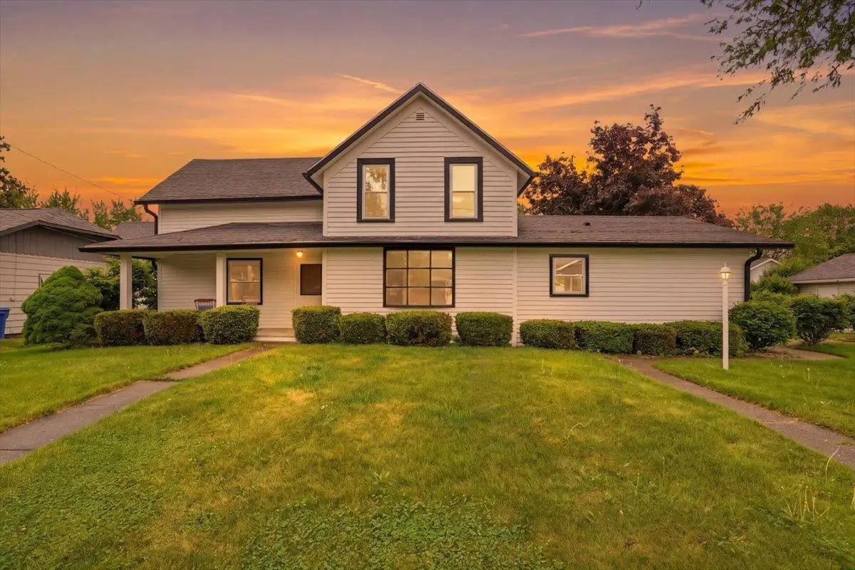 312 S Vine Street, Belleville, WI 53508 - #1