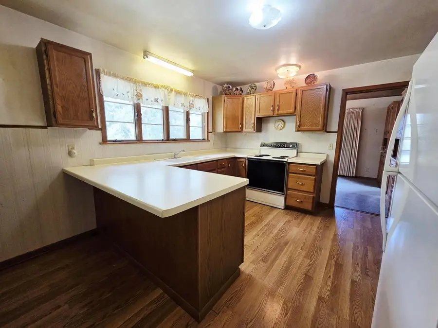 612 Silver Lake Drive, Portage, WI 53901 - #2