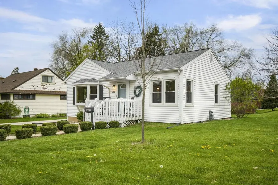 424 Martin Street, Sun Prairie, WI 53590 - #3