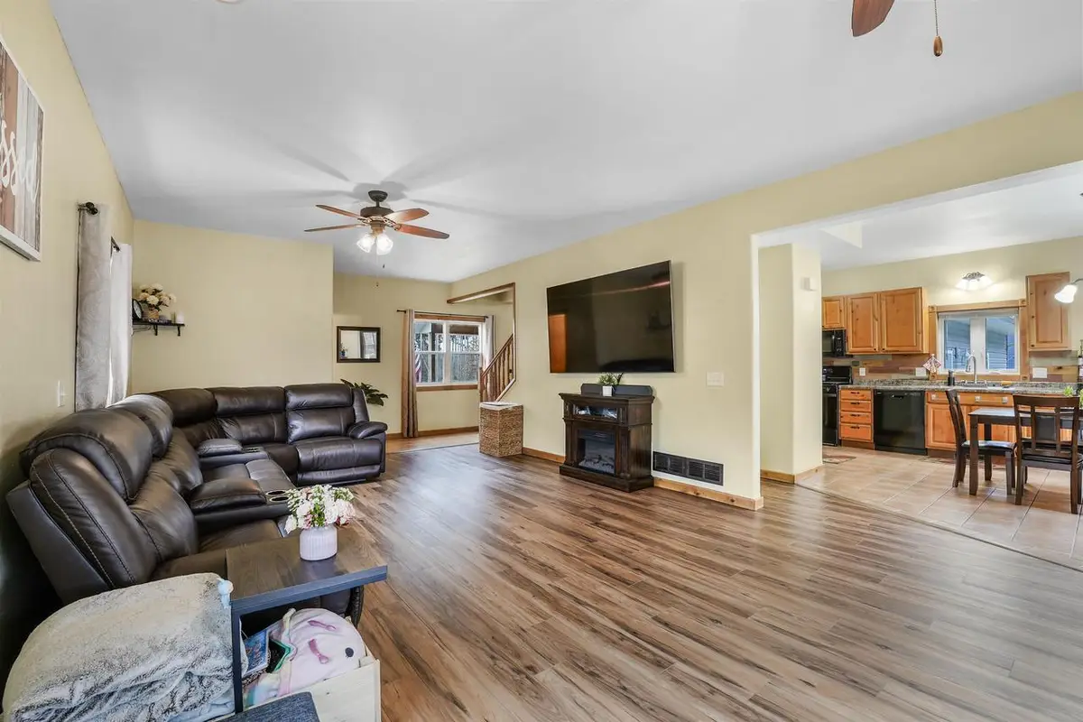 E10282 Greimel Road, Baraboo, WI 53913 - #1