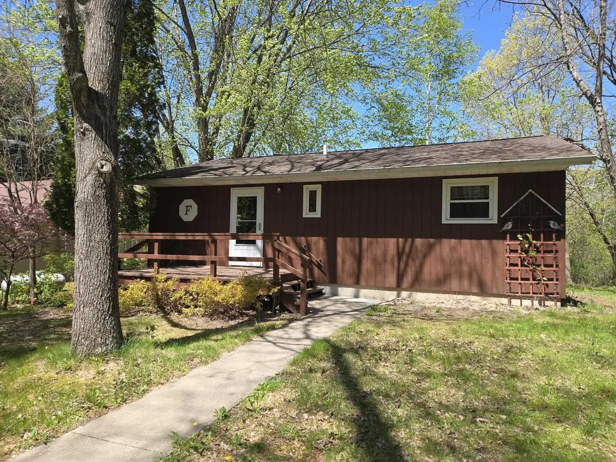 3217 3rd Court, Oxford, WI 53952 - #1