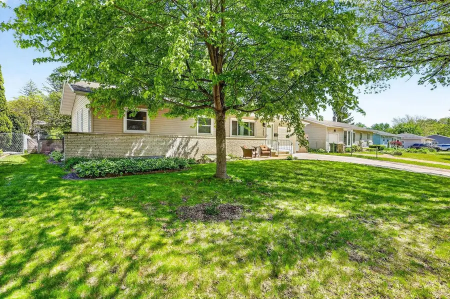 1809 Rae Lane, Madison, WI 53711 - #3
