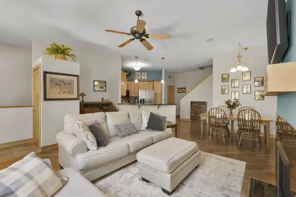 8724 Old Sauk Road, Middleton, WI 53562