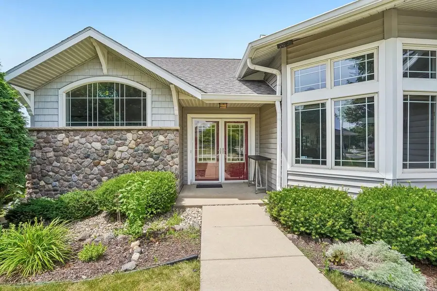 1708 Dewberry Drive, Madison, WI 53719 - #3
