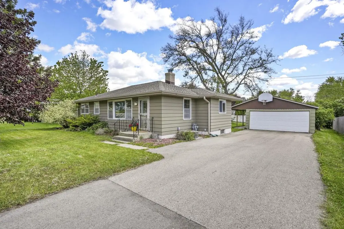 512 Prospect Road, Waunakee, WI 53597 - #1