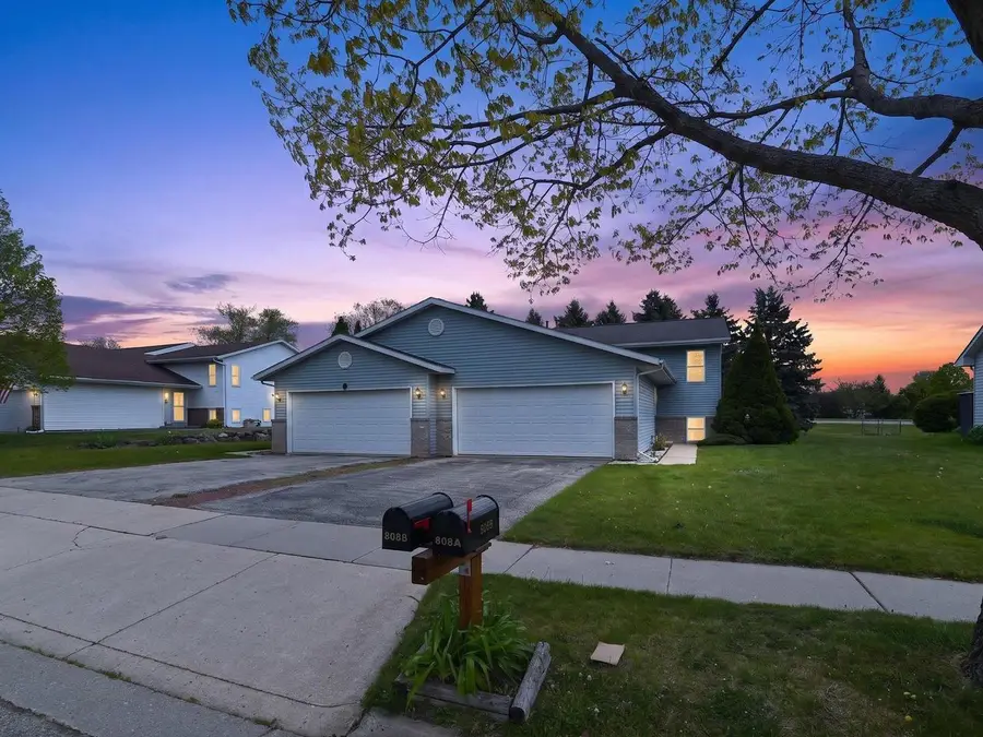 808A Clover Lane, Cottage Grove, WI 53527 - #2