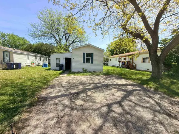 10 Lapidary Lane #10, Janesville, WI 53548