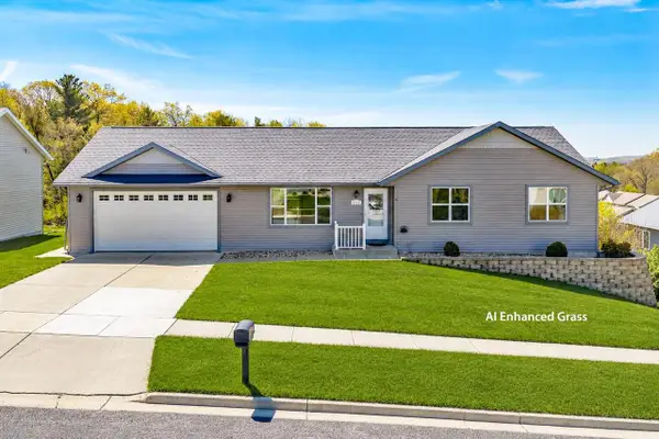 229 Dessa Rain Drive, Reedsburg, WI 53959