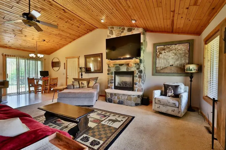 238 10th Avenue, Nekoosa, WI 54457 - #3