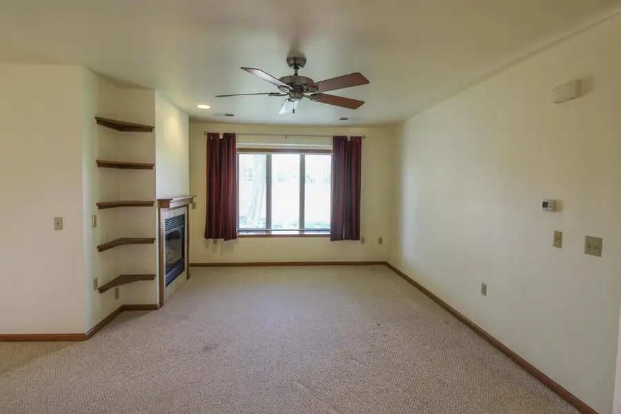107 Buckingham Court, Cambridge, WI 53523 - #3