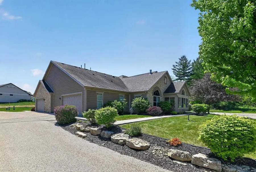 53 Harvest Way, Fitchburg, WI 53711 - #2