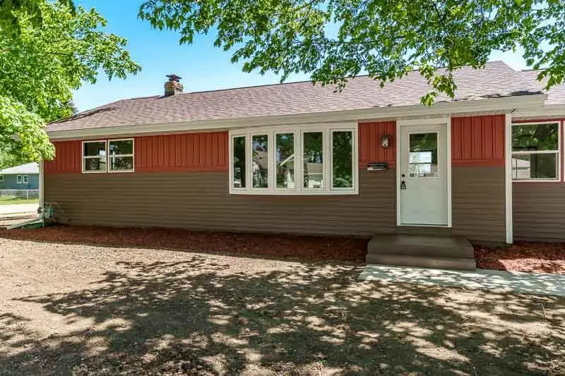 1103 Mitchell Street, Janesville, WI 53546 - #3