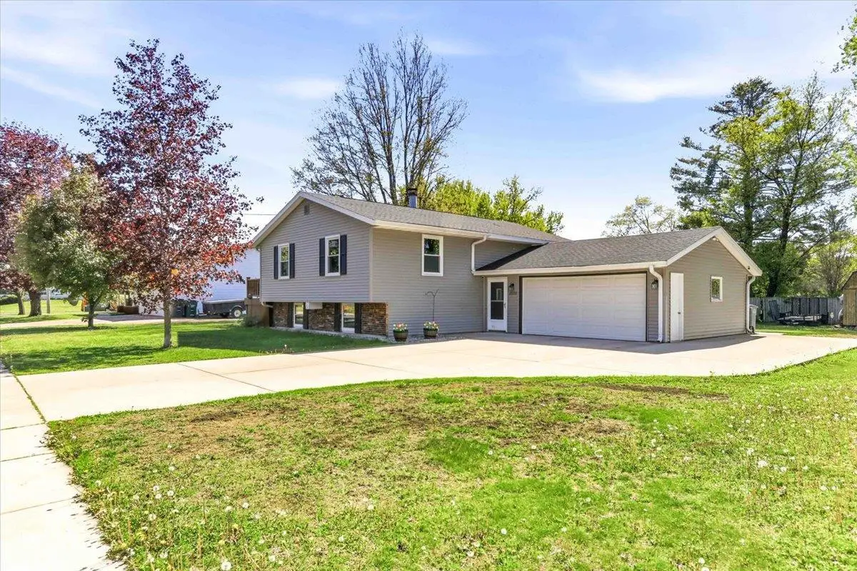 2330 S 12th Street, Wisconsin Rapids, WI 54494 - #1