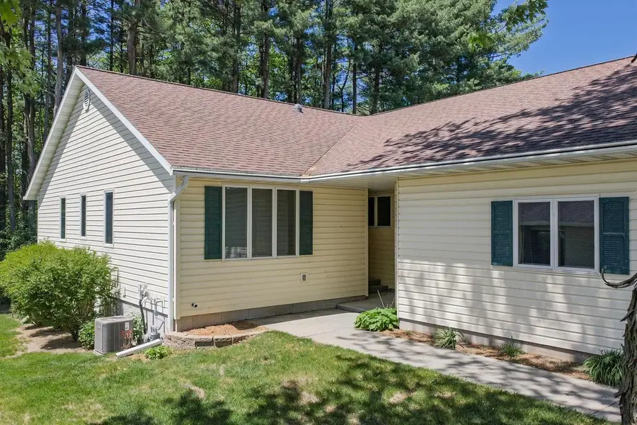 1711 Hillcrest Drive, Baraboo, WI 53913 - #2
