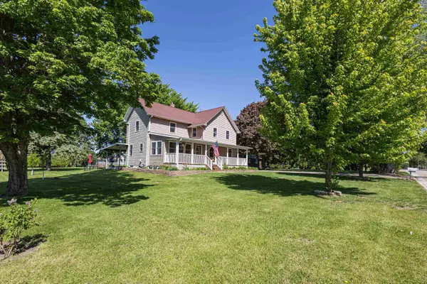 115 Randolph Street, Cuba City, WI 53807