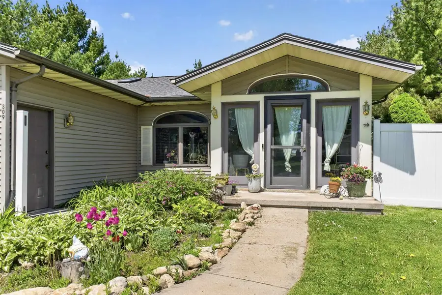 309 Forest Street, Fox Lake, WI 53933 - #2